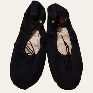 🔥NEW Canvas Ballet Slippers by Capezio Sz. EUR 37/US 6